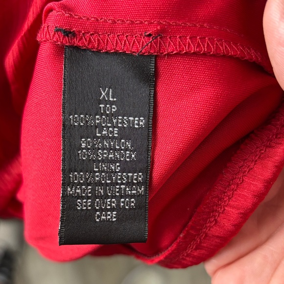 1011 I.N. Studio Red Lace Detail Blouse w/flare sleeves - Picture 9 of 10